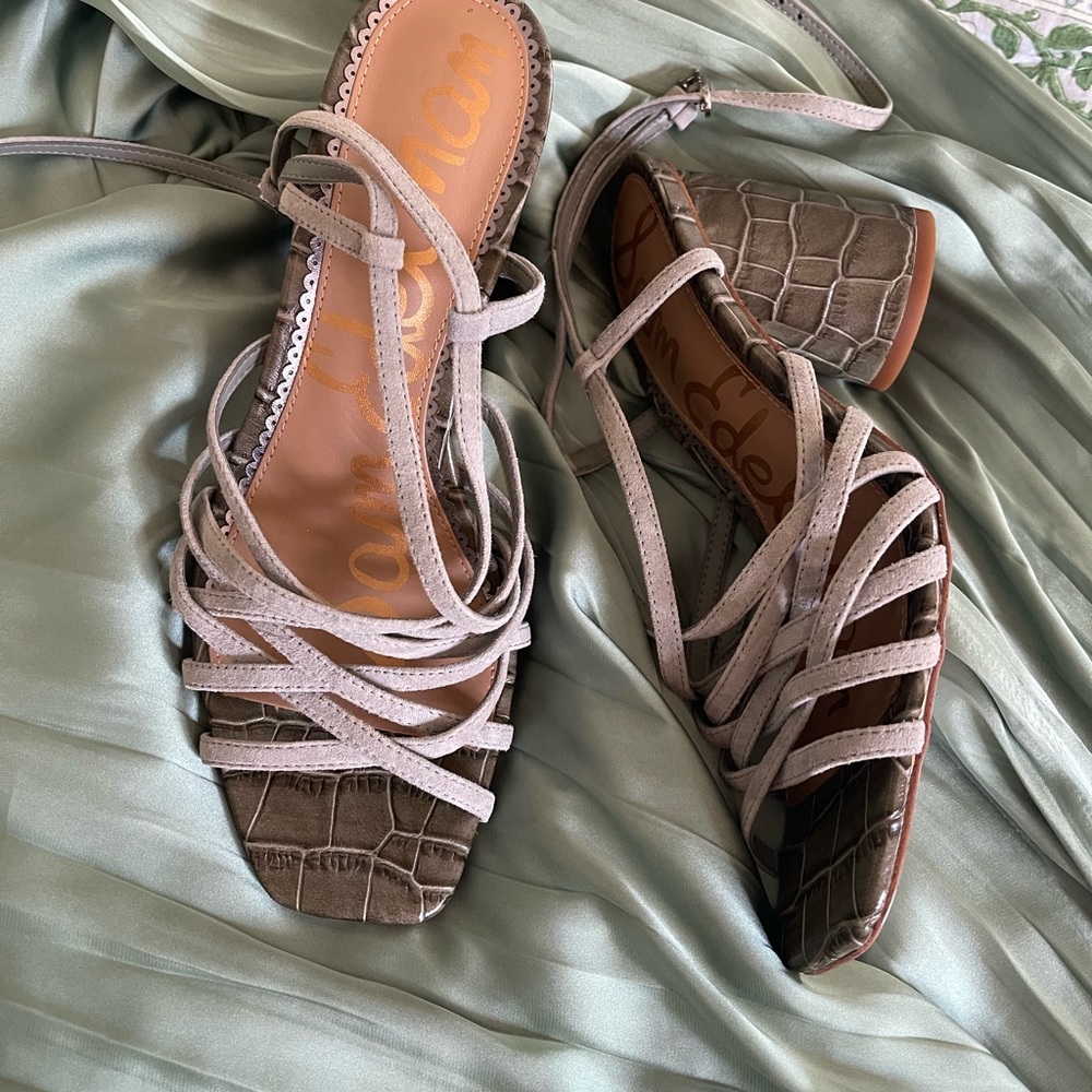 Sam Edelman Green sage suede heels 8.5 NWT - Picture 3 of 11